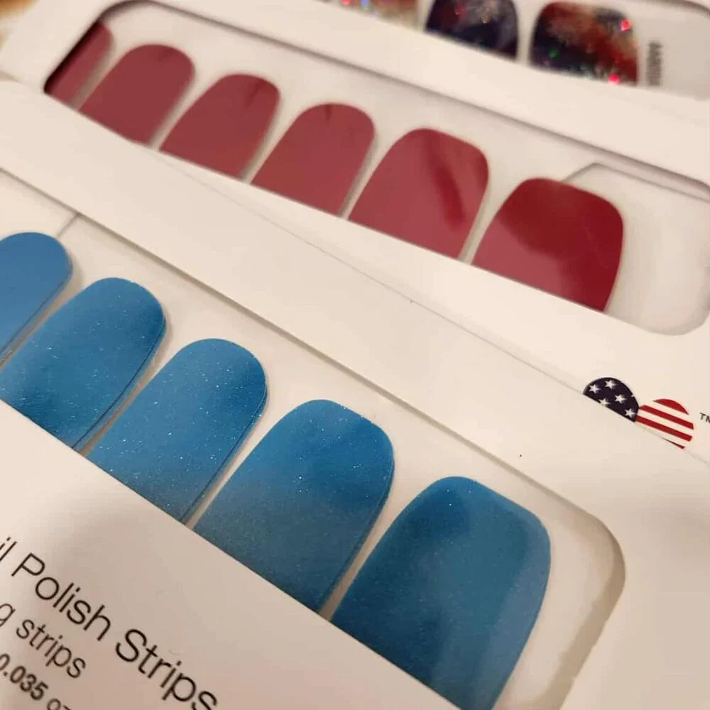 Color Street- Retired Patriotic Bundle - Picture 8 of 8